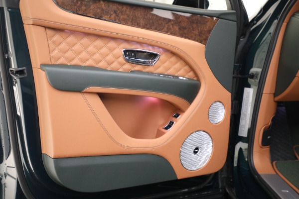 New 2022 Bentley Bentayga S for sale Sold at Alfa Romeo of Westport in Westport CT 06880 16
