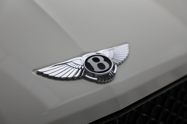 New 2022 Bentley Bentayga V8 for sale Call for price at Alfa Romeo of Westport in Westport CT 06880 15