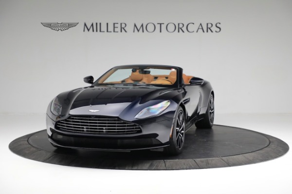 New 2022 Aston Martin DB11 Volante for sale $265,386 at Alfa Romeo of Westport in Westport CT 06880 12
