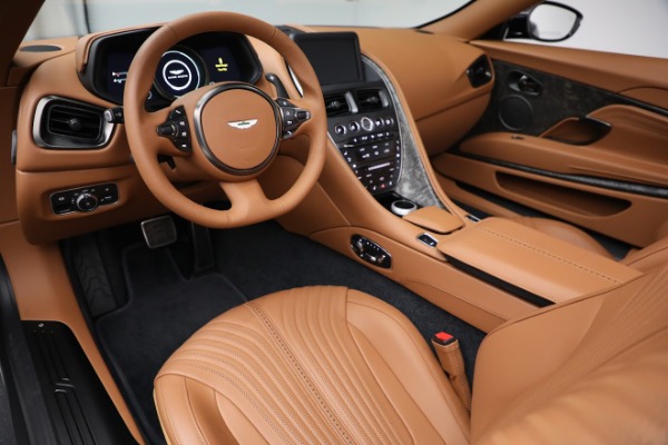 New 2022 Aston Martin DB11 Volante for sale $265,386 at Alfa Romeo of Westport in Westport CT 06880 19