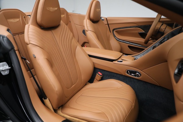 New 2022 Aston Martin DB11 Volante for sale $265,386 at Alfa Romeo of Westport in Westport CT 06880 28