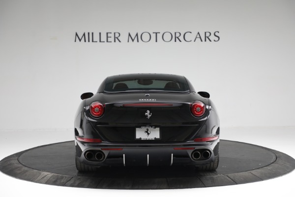 Used 2017 Ferrari California T for sale $178,900 at Alfa Romeo of Westport in Westport CT 06880 14