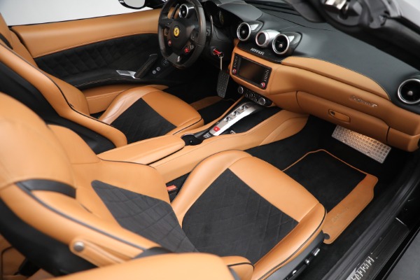 Used 2017 Ferrari California T for sale $178,900 at Alfa Romeo of Westport in Westport CT 06880 24