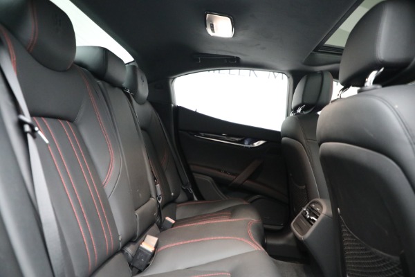 New 2022 Maserati Ghibli Modena Q4 for sale $84,457 at Alfa Romeo of Westport in Westport CT 06880 24