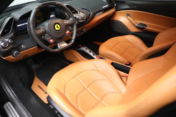Used 2018 Ferrari 488 GTB for sale $309,900 at Alfa Romeo of Westport in Westport CT 06880 12
