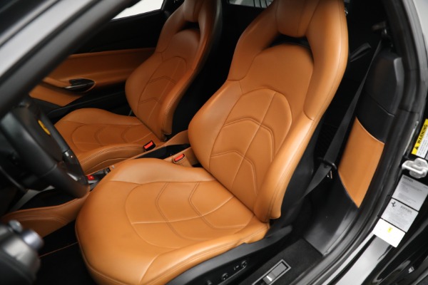 Used 2018 Ferrari 488 GTB for sale $309,900 at Alfa Romeo of Westport in Westport CT 06880 14