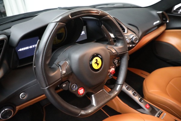 Used 2018 Ferrari 488 GTB for sale $309,900 at Alfa Romeo of Westport in Westport CT 06880 15