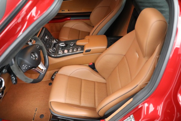 Used 2012 Mercedes-Benz SLS AMG for sale Sold at Alfa Romeo of Westport in Westport CT 06880 18