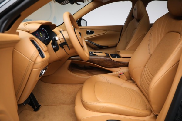 New 2022 Aston Martin DBX for sale $229,186 at Alfa Romeo of Westport in Westport CT 06880 14