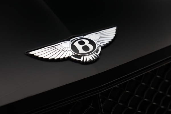 New 2022 Bentley Bentayga V8 for sale Call for price at Alfa Romeo of Westport in Westport CT 06880 14