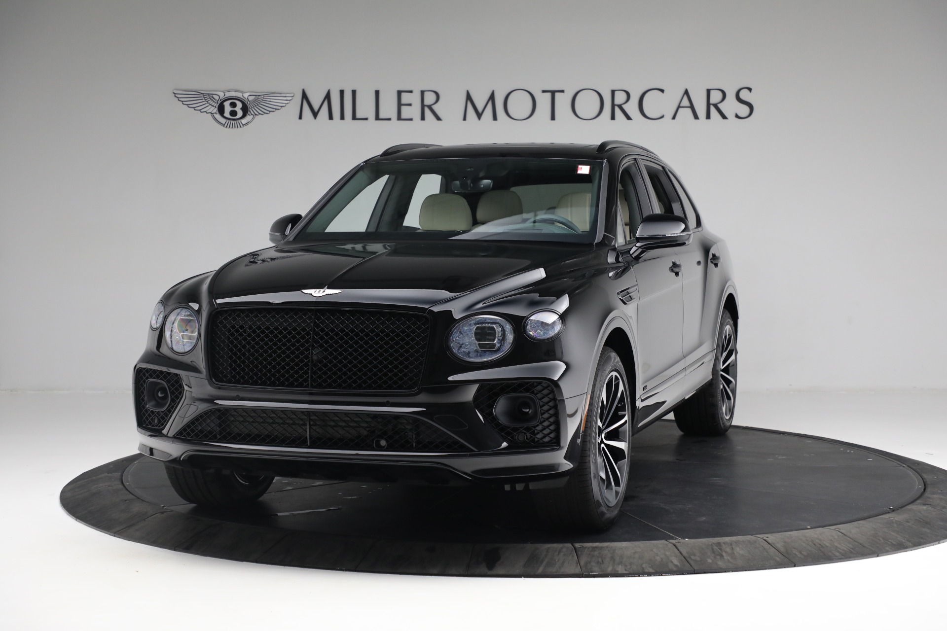 New 2022 Bentley Bentayga V8 for sale Call for price at Alfa Romeo of Westport in Westport CT 06880 1