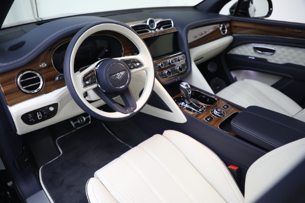 New 2022 Bentley Bentayga V8 for sale Sold at Alfa Romeo of Westport in Westport CT 06880 15