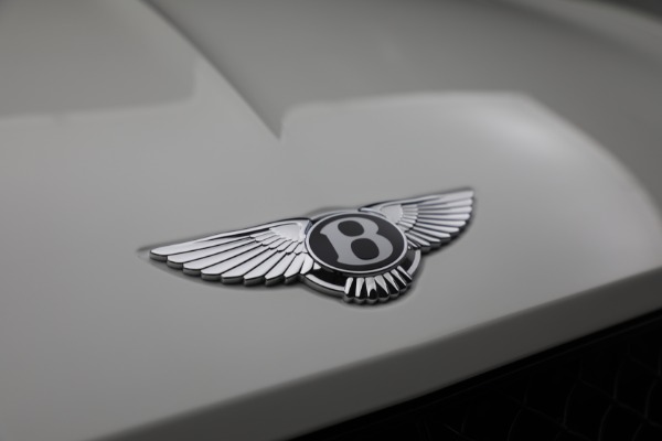 New 2022 Bentley Continental GT V8 for sale $309,385 at Alfa Romeo of Westport in Westport CT 06880 12