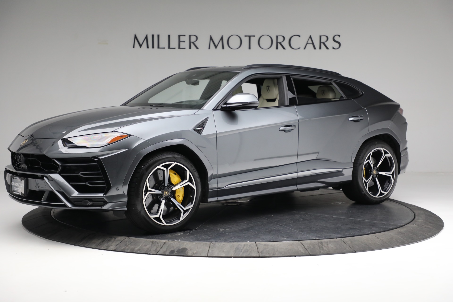 Used 2019 Lamborghini Urus for sale Sold at Alfa Romeo of Westport in Westport CT 06880 1