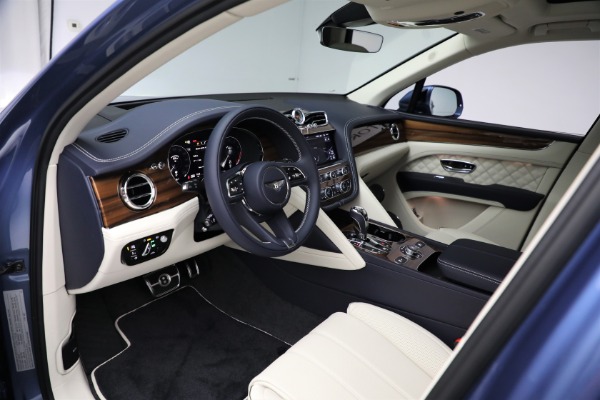 New 2022 Bentley Bentayga V8 First Edition for sale Sold at Alfa Romeo of Westport in Westport CT 06880 17