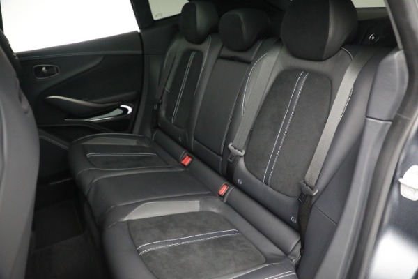 New 2022 Aston Martin DBX for sale $230,086 at Alfa Romeo of Westport in Westport CT 06880 19