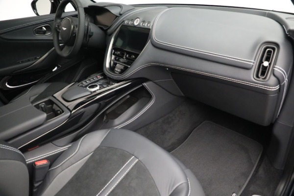 New 2022 Aston Martin DBX for sale $230,086 at Alfa Romeo of Westport in Westport CT 06880 20