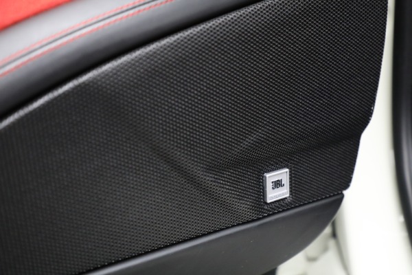 Used 2012 Ferrari 458 Spider for sale $289,900 at Alfa Romeo of Westport in Westport CT 06880 28