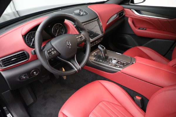 New 2022 Maserati Levante GT for sale $95,416 at Alfa Romeo of Westport in Westport CT 06880 12