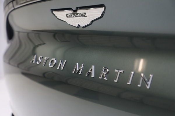 New 2022 Aston Martin DBX for sale $237,946 at Alfa Romeo of Westport in Westport CT 06880 26