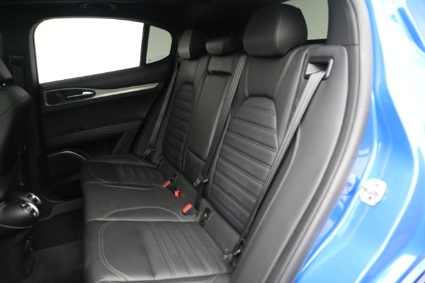 Used 2022 Alfa Romeo Stelvio Veloce for sale $32,900 at Alfa Romeo of Westport in Westport CT 06880 18