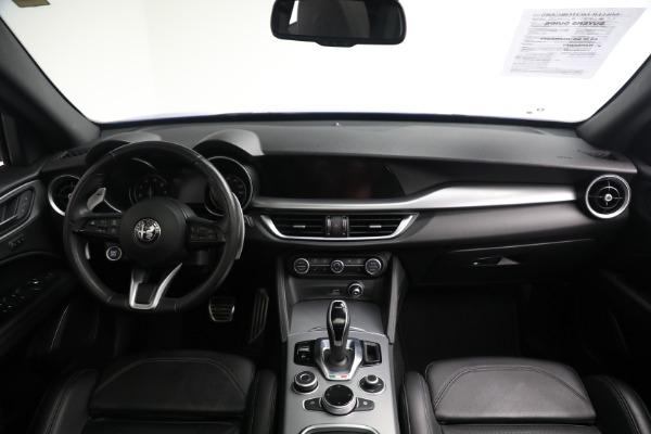 Used 2022 Alfa Romeo Stelvio Veloce for sale $32,900 at Alfa Romeo of Westport in Westport CT 06880 21