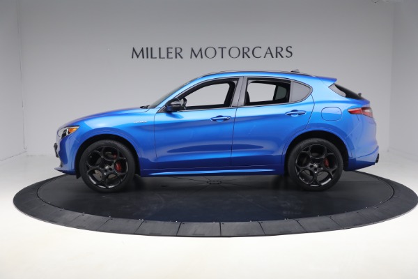 Used 2022 Alfa Romeo Stelvio Veloce for sale $32,900 at Alfa Romeo of Westport in Westport CT 06880 3