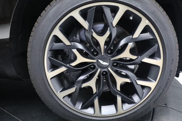 Used 2022 Aston Martin DBX for sale $105,900 at Alfa Romeo of Westport in Westport CT 06880 24