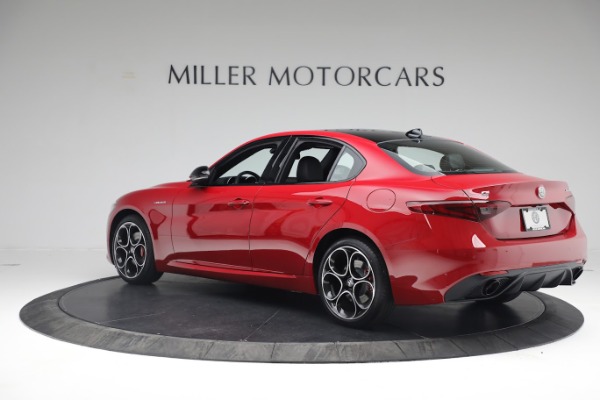 New 2022 Alfa Romeo Giulia Veloce for sale Sold at Alfa Romeo of Westport in Westport CT 06880 4