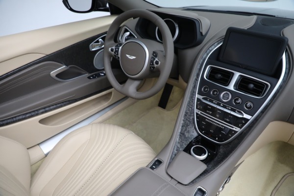 New 2022 Aston Martin DB11 Volante for sale $284,796 at Alfa Romeo of Westport in Westport CT 06880 28