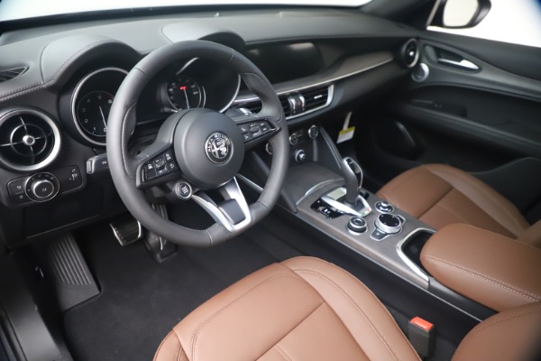 New 2022 Alfa Romeo Stelvio Ti for sale $55,330 at Alfa Romeo of Westport in Westport CT 06880 13