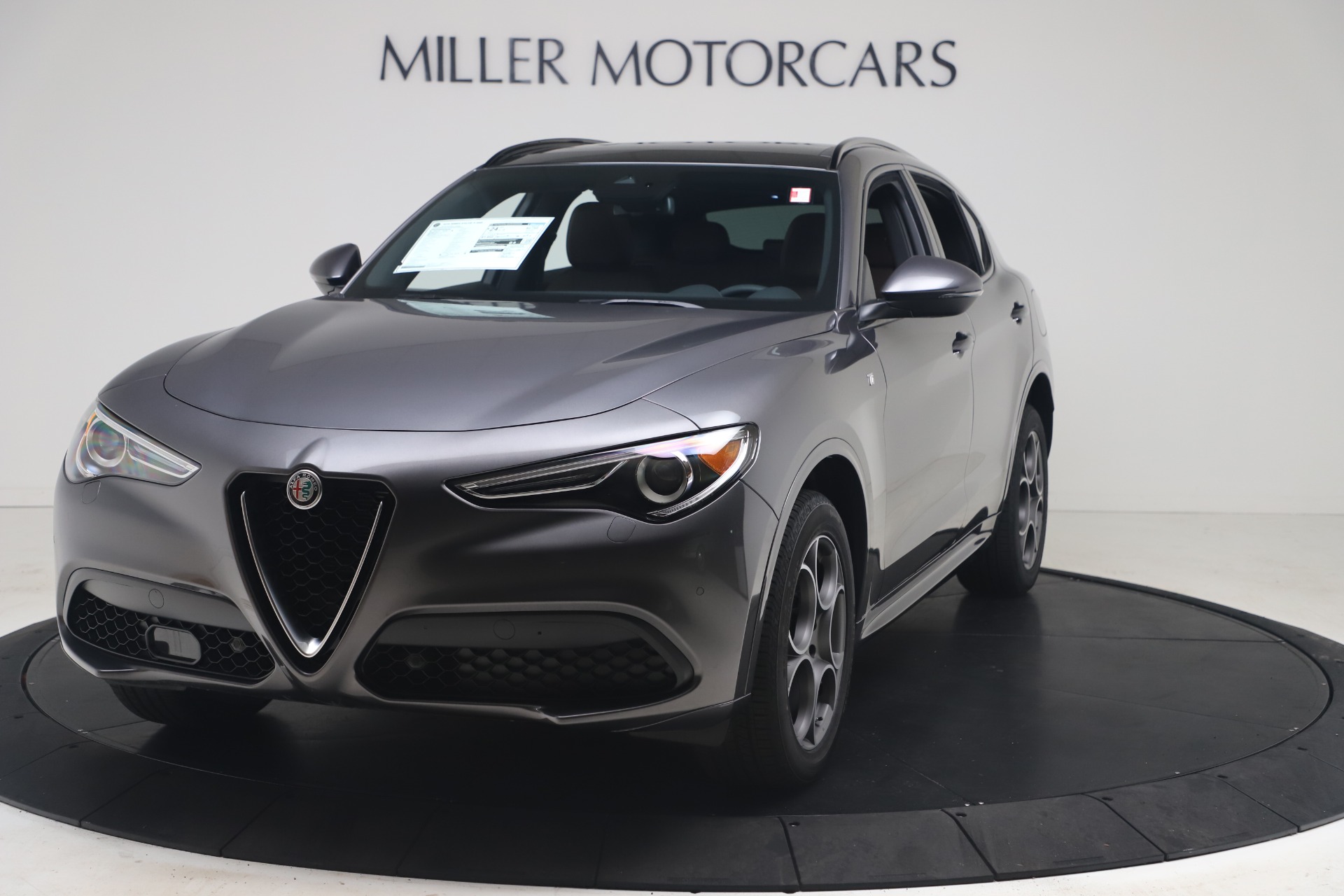 New 2022 Alfa Romeo Stelvio Ti for sale $55,330 at Alfa Romeo of Westport in Westport CT 06880 1