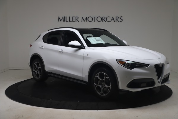 New 2022 Alfa Romeo Stelvio Ti for sale $52,095 at Alfa Romeo of Westport in Westport CT 06880 10