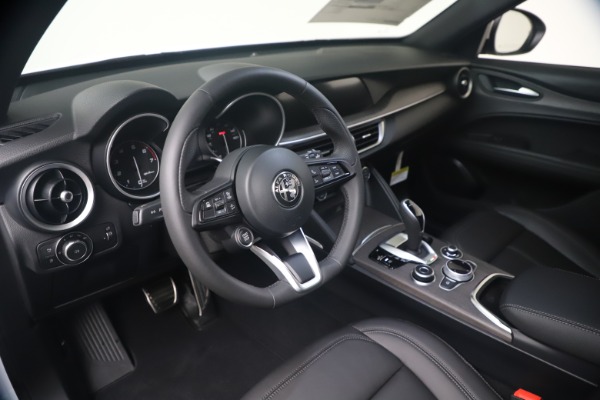 New 2022 Alfa Romeo Stelvio Ti for sale $52,095 at Alfa Romeo of Westport in Westport CT 06880 13
