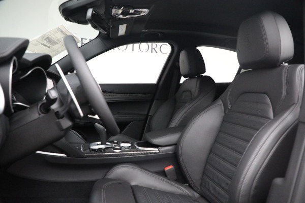 New 2022 Alfa Romeo Stelvio Quadrifoglio for sale Sold at Alfa Romeo of Westport in Westport CT 06880 14