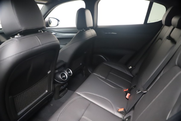 New 2022 Alfa Romeo Stelvio Sprint for sale $52,705 at Alfa Romeo of Westport in Westport CT 06880 19