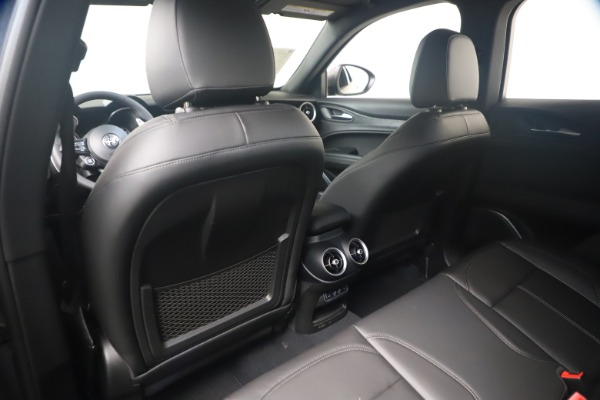 New 2022 Alfa Romeo Stelvio Sprint for sale $52,705 at Alfa Romeo of Westport in Westport CT 06880 20