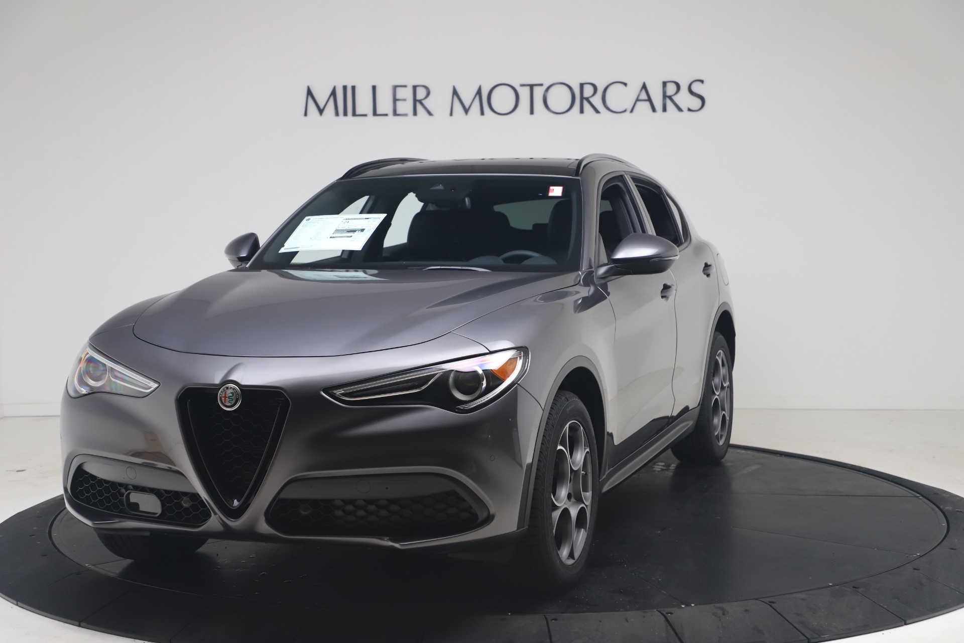 New 2022 Alfa Romeo Stelvio Sprint for sale $52,705 at Alfa Romeo of Westport in Westport CT 06880 1