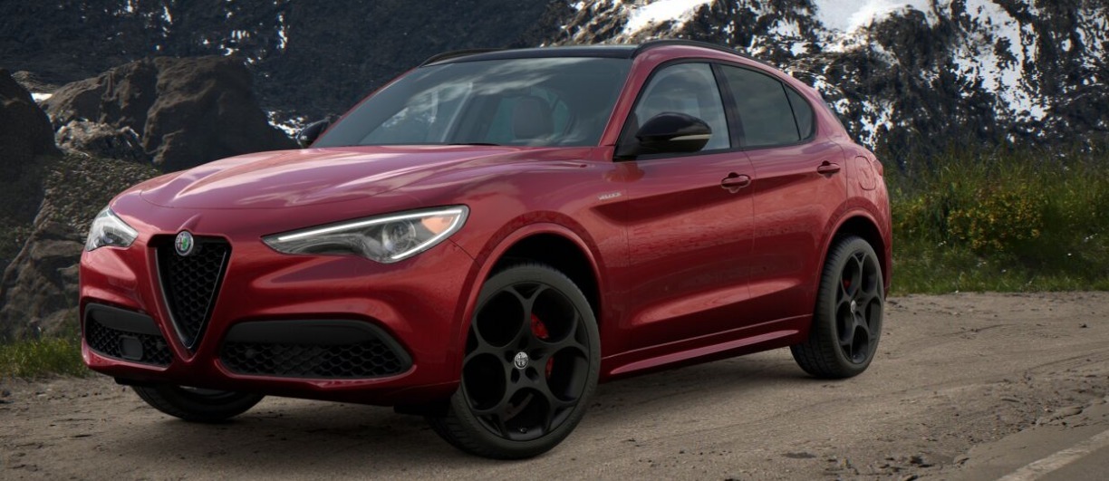 New 2022 Alfa Romeo Stelvio Veloce for sale $57,650 at Alfa Romeo of Westport in Westport CT 06880 1
