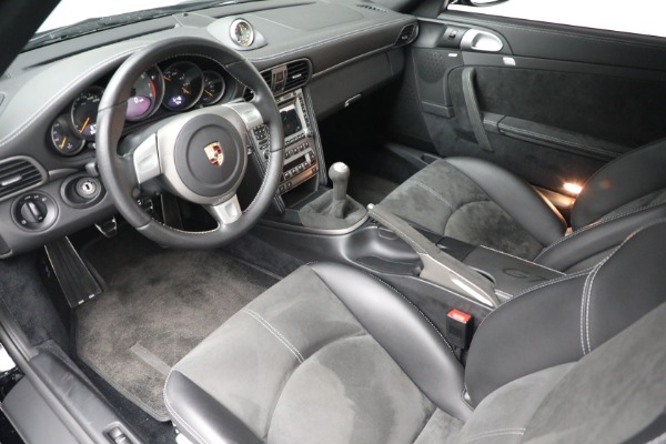 Used 2008 Porsche 911 GT2 for sale $359,900 at Alfa Romeo of Westport in Westport CT 06880 13