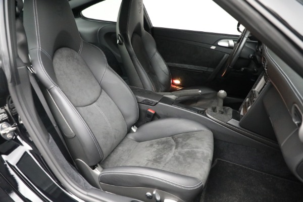Used 2008 Porsche 911 GT2 for sale $359,900 at Alfa Romeo of Westport in Westport CT 06880 20