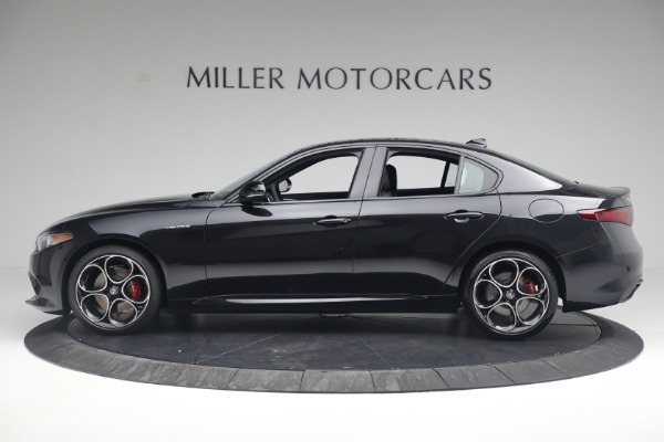 New 2022 Alfa Romeo Giulia Veloce for sale Sold at Alfa Romeo of Westport in Westport CT 06880 3