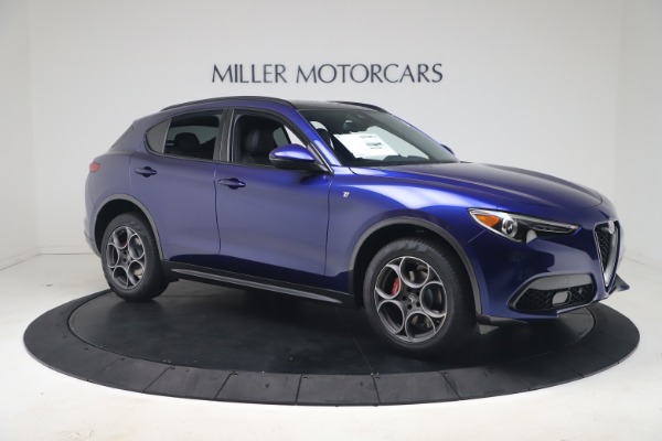 New 2022 Alfa Romeo Stelvio Ti for sale $47,800 at Alfa Romeo of Westport in Westport CT 06880 10