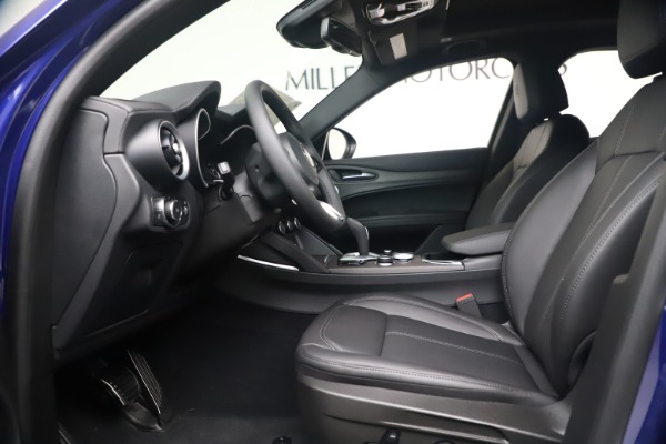 New 2022 Alfa Romeo Stelvio Ti for sale $47,800 at Alfa Romeo of Westport in Westport CT 06880 14