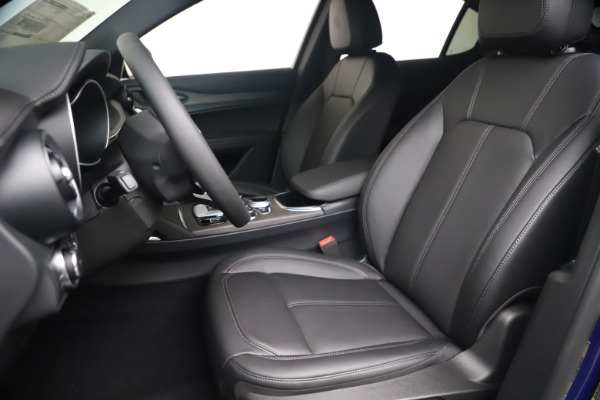 New 2022 Alfa Romeo Stelvio Ti for sale $47,800 at Alfa Romeo of Westport in Westport CT 06880 15