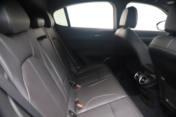 New 2022 Alfa Romeo Stelvio Ti for sale $47,800 at Alfa Romeo of Westport in Westport CT 06880 25