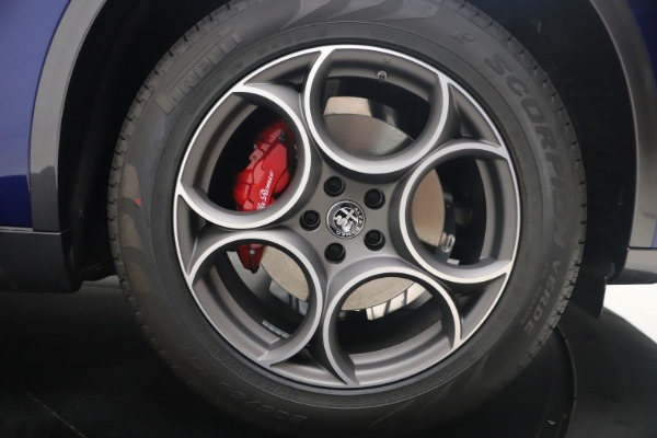 New 2022 Alfa Romeo Stelvio Ti for sale $47,800 at Alfa Romeo of Westport in Westport CT 06880 28