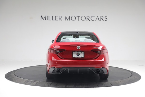 New 2022 Alfa Romeo Giulia Veloce for sale Sold at Alfa Romeo of Westport in Westport CT 06880 6