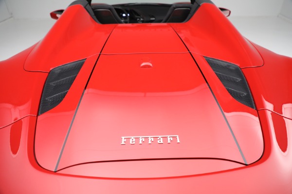 Used 2018 Ferrari 488 Spider for sale $382,900 at Alfa Romeo of Westport in Westport CT 06880 26