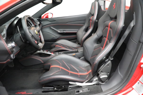 Used 2018 Ferrari 488 Spider for sale $382,900 at Alfa Romeo of Westport in Westport CT 06880 28